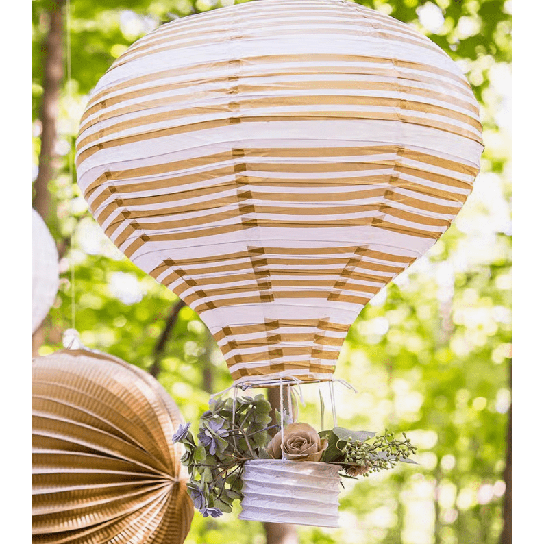 Hot Air Balloon Paper Lantern Set In Gold And White (3)