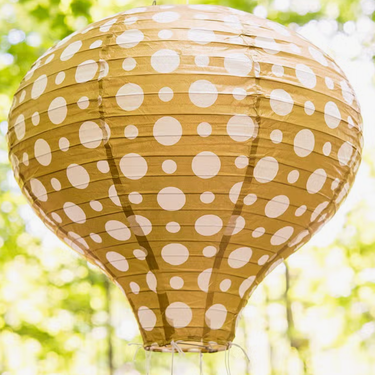 Hot Air Balloon Paper Lantern Set In Gold And White (3)