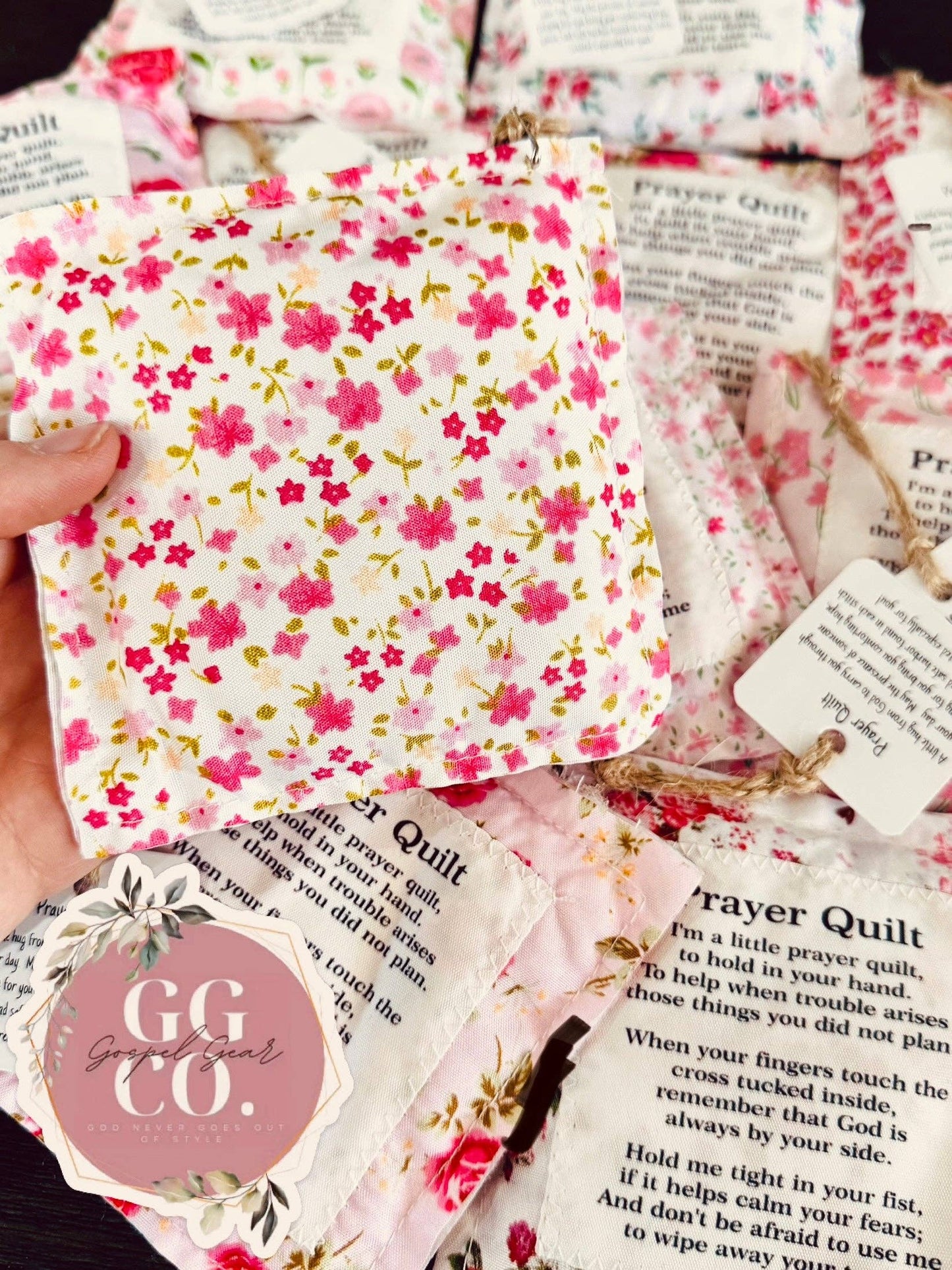 Floral Pink Pocket Prayer Quilt: Square