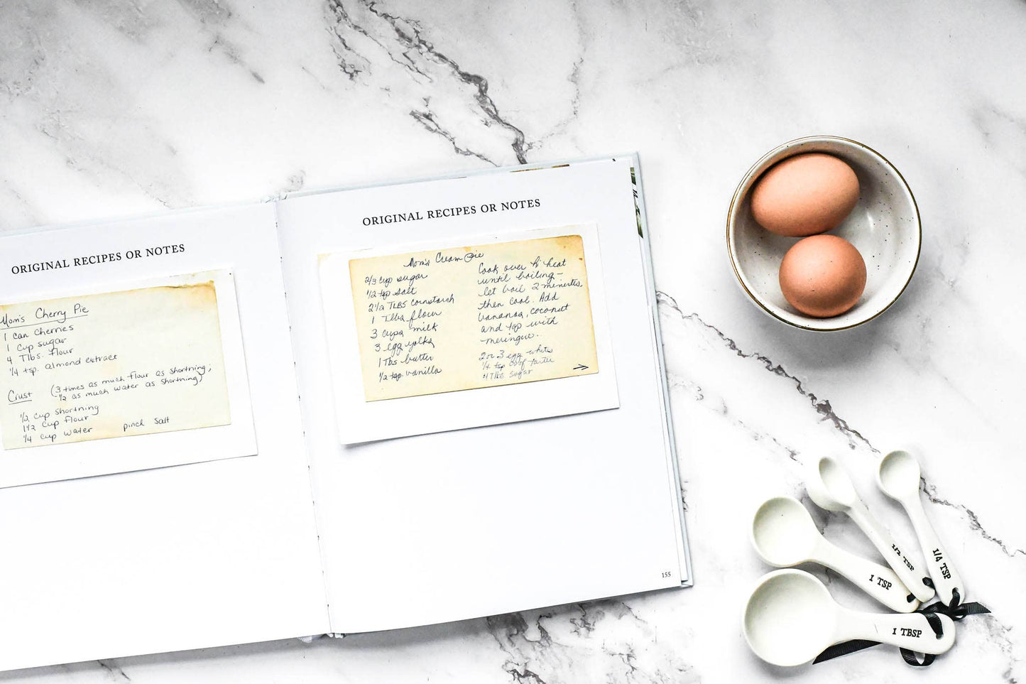 Family Recipe Book & Keepsake Journal | Christmas Gift: Cottage